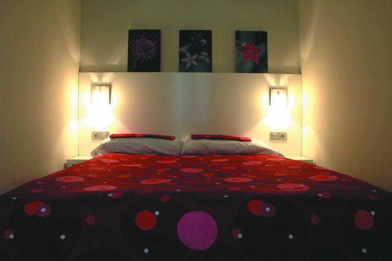 Short Stay Group Gracia Serviced Apartments Barcelona Exterior foto